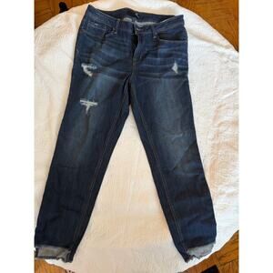1822 Denim torn Jeans Women's Size 14 EUC